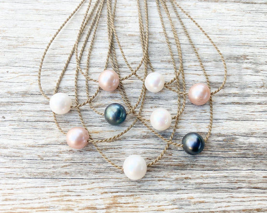 Classic Single Necklace Blush Pearl 17”