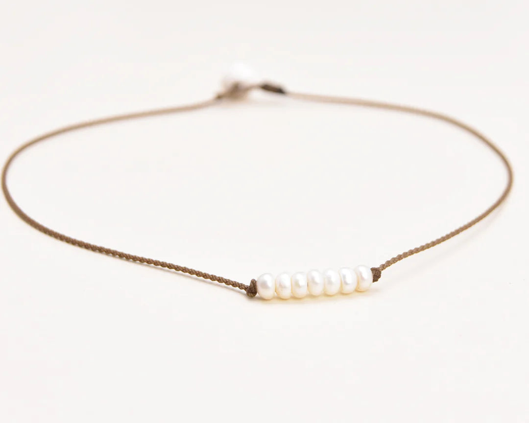 BOHEMIAN NECKLACE - White Pearls