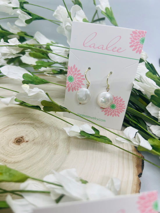 GOLD WHITE FRESHWATER COIN PEARL EARRINGS